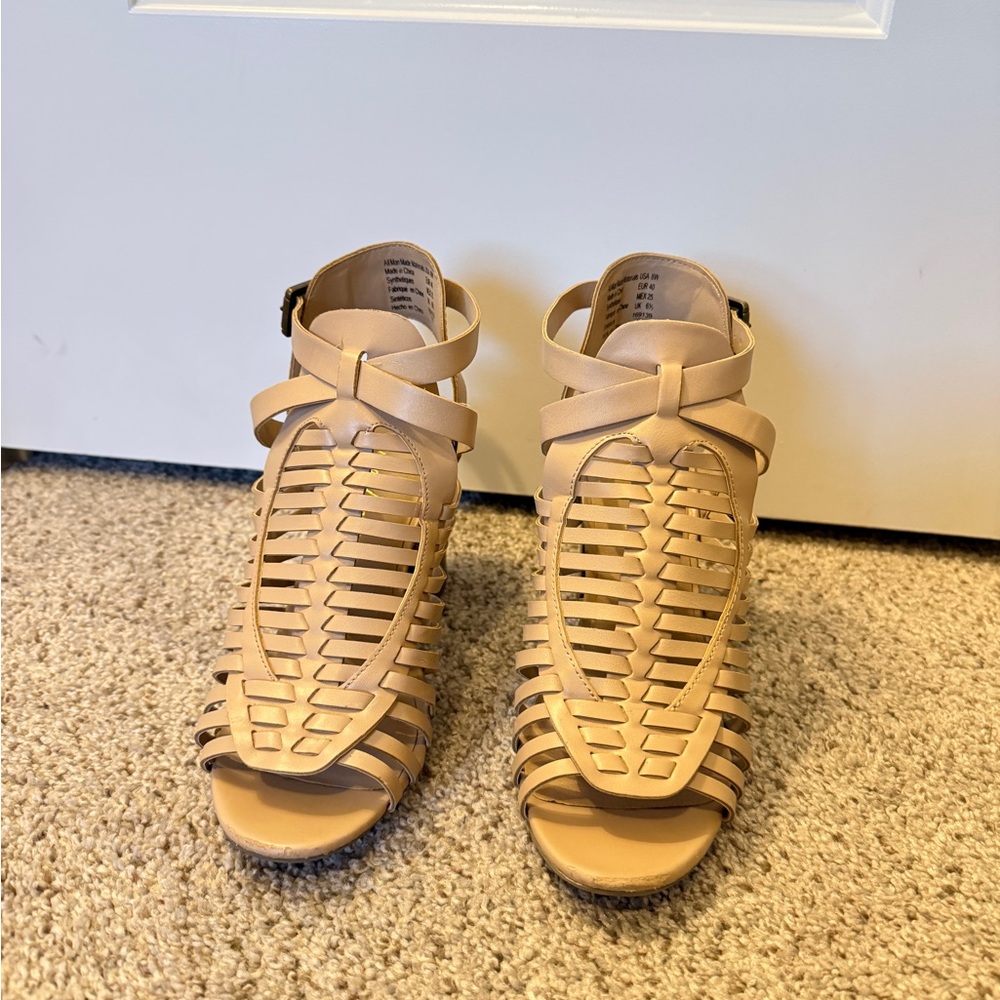 American Eagle by Payless Beige Strappy Sandals